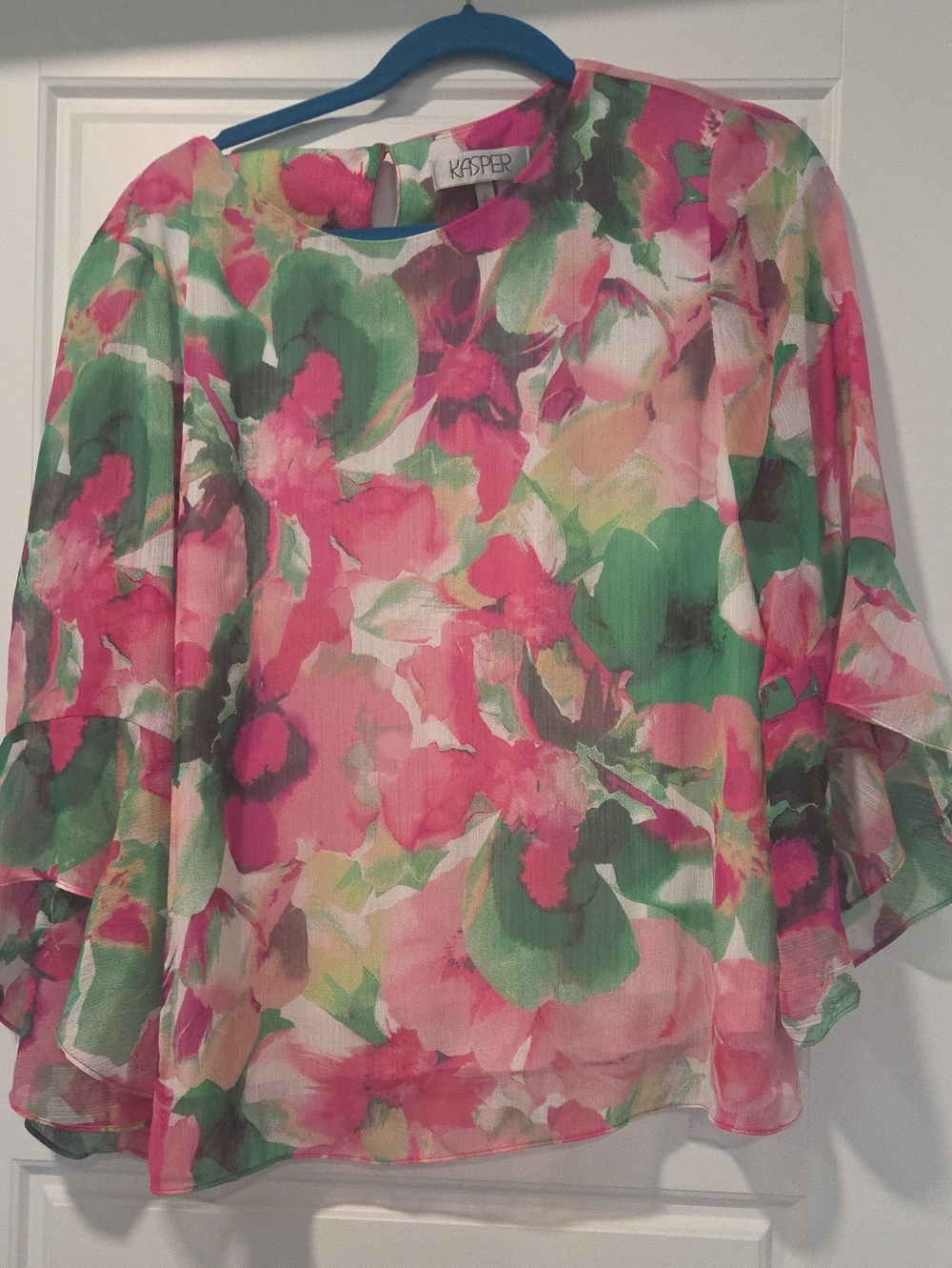 Kasper Pink & Green Floral Ruffle-Sleeve Blouse